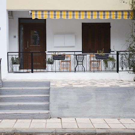 Garden House Retreat Apartment Drama Bagian luar foto