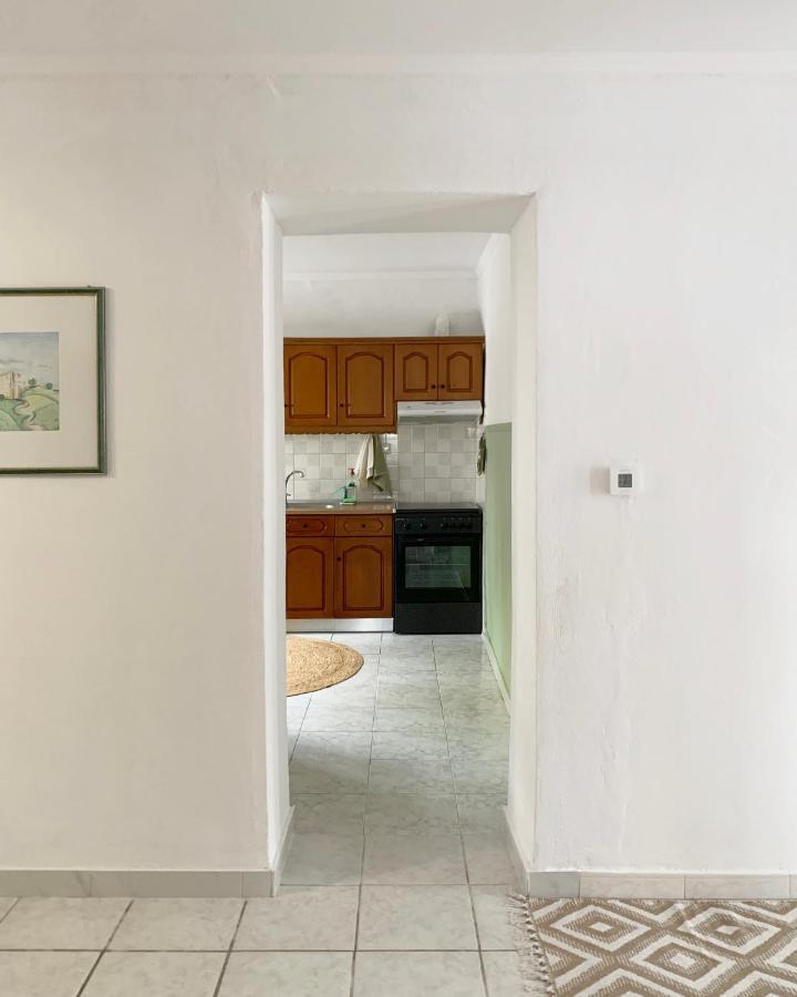Garden House Retreat Apartment Drama Bagian luar foto
